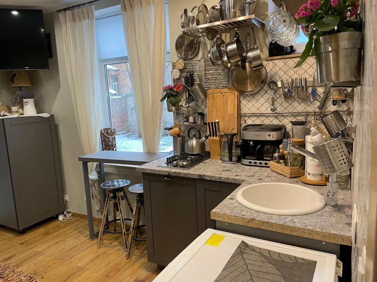 Pristine 1Br Apt In City Center W/ Patio And Parking Рига Екстер'єр фото